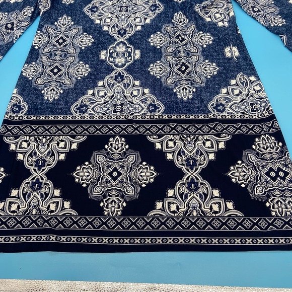 Studio One New York Women's Blue Patterned Dress 3/4 Length Bell Sleeves Size XL - Picture 6 of 7